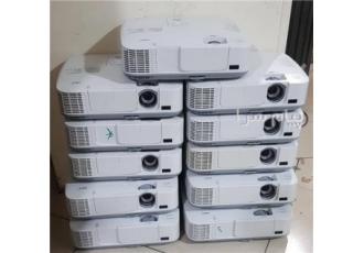 فروش تخصصی ویدیو پروژکتور در رشت ابعاد تصویر حداقل 100 اینچ تا 120 اینچ