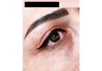 میکاپکار آرایشگر سالن زیبائی در شهرک ولیعصر تهران