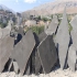 فروش سنگ ورقه ای مشکی میگون در فشم این سنگ یکی از زیباترین سنگ ها می