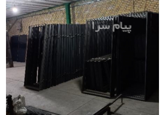 چهارچوب فلزی (فرانسوی)