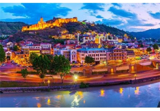 تور گرجستان ( تفلیس ) اقامت در هتل بیلت مور ۵ ستاره در تهران تور تفلیس