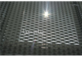 توری کششی expanded metal جهت نما و سقف کاذب