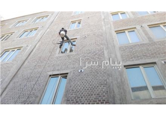 پیچ رول پلاک کار در ارتفاع شستشوی نما در تهران شرکت ارتفاع کاران