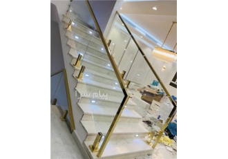 اجرای تخصصی نرده شیشه ایی