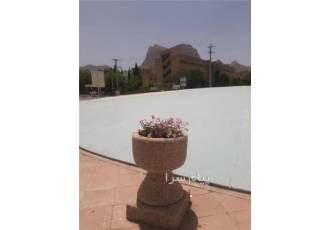 گلدان سنگی در اصفهان گلدانهای تماما مرمر صنایع تولیدی پرتیکان مناسب